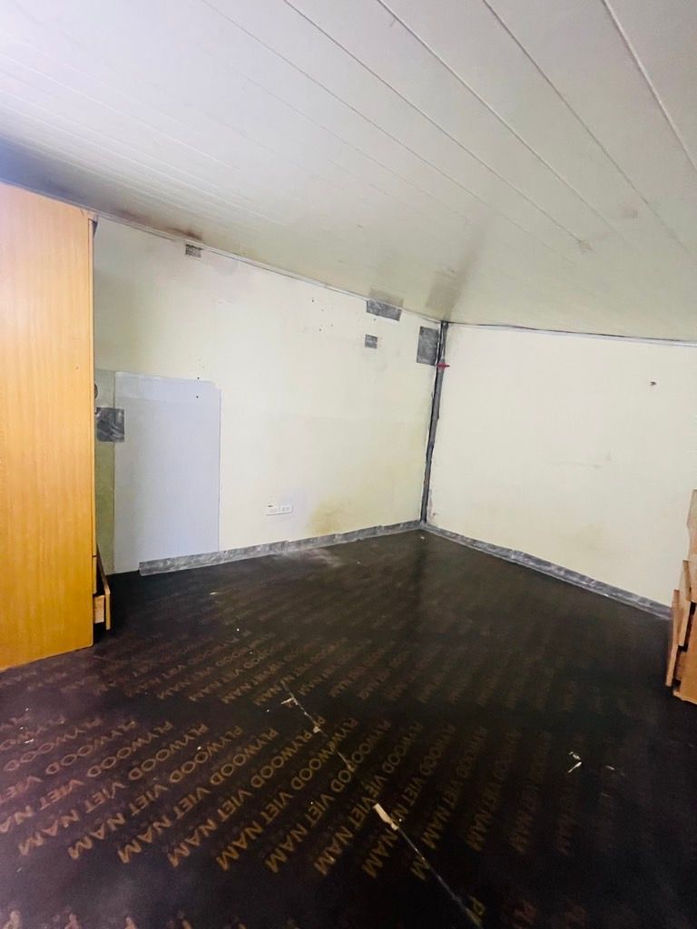 Bán nhà Định Công Thượng - diện tích 35m2 1 tầng - nhỏ tiền không sổ - giá 1,75 tỷ