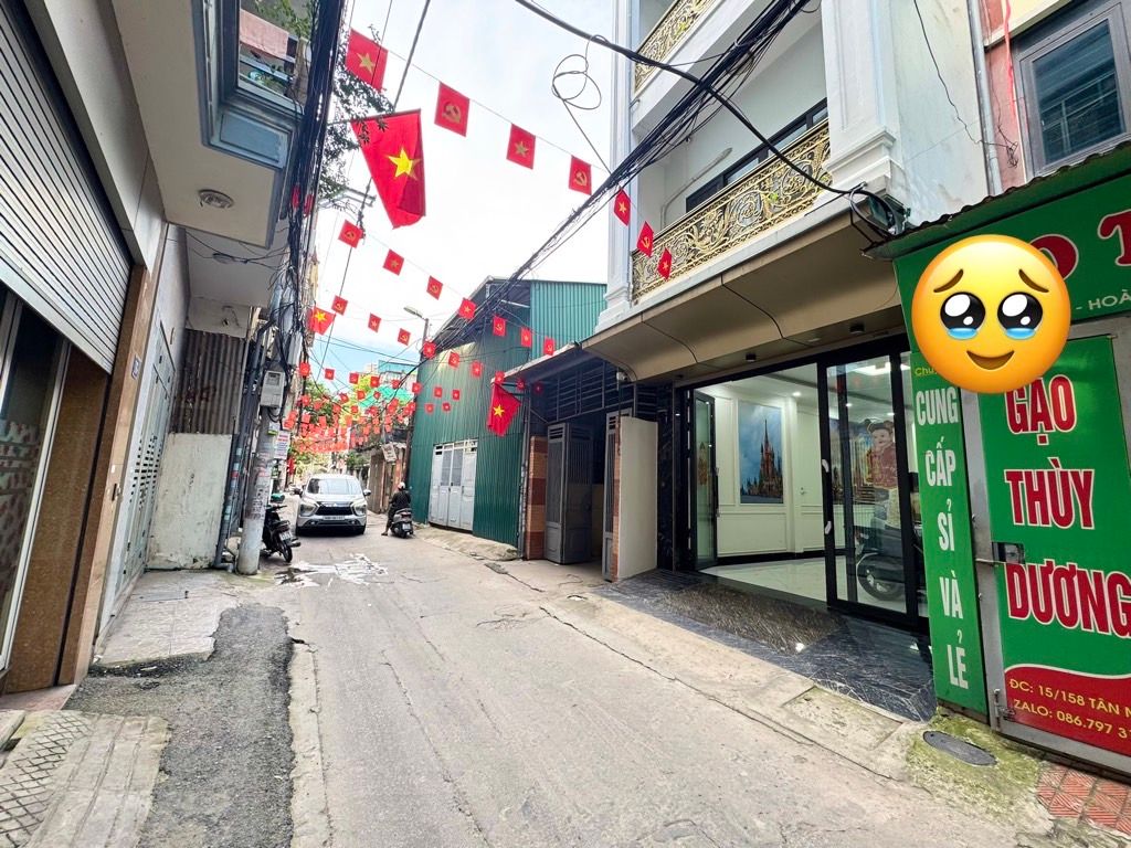 Bán nhà Tân Mai - diện tích 71m2 6 tầng - Ô TÔ TRÁNH - giá 23,5 tỷ