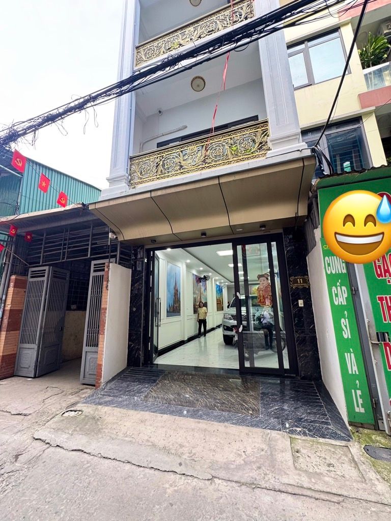 Bán nhà Tân Mai - diện tích 71m2 6 tầng - Ô TÔ TRÁNH - giá 23,5 tỷ