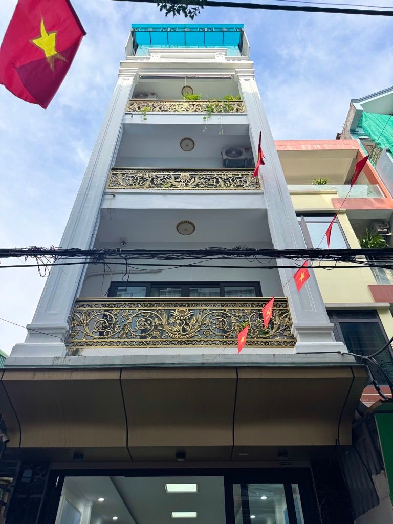 Bán nhà Tân Mai - diện tích 71m2 6 tầng - Ô TÔ TRÁNH - giá 23,5 tỷ