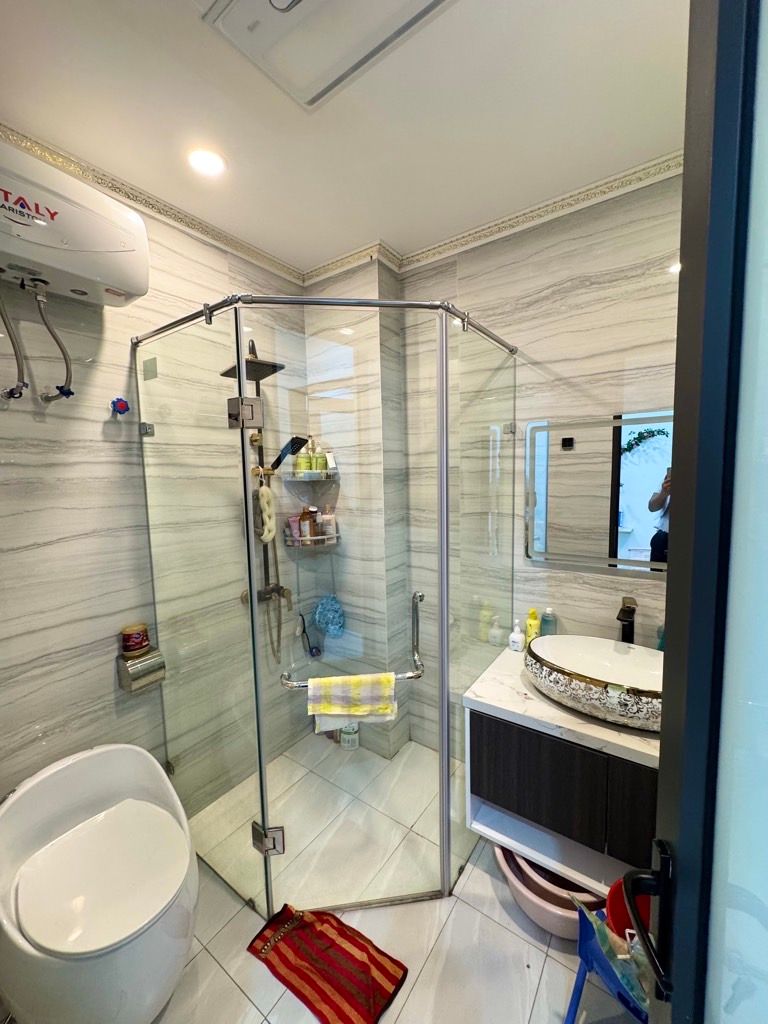 Bán nhà Tân Mai - diện tích 71m2 6 tầng - Ô TÔ TRÁNH - giá 23,5 tỷ