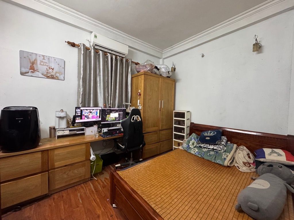 Bán nhà Triều Khúc - diện tích 45m2 3 tầng - NGÕ THÔNG - SIÊU NÔNG VÀI BƯỚC RA PHỐ - GIÁ ĐẦU TƯ - giá 9,4 tỷ