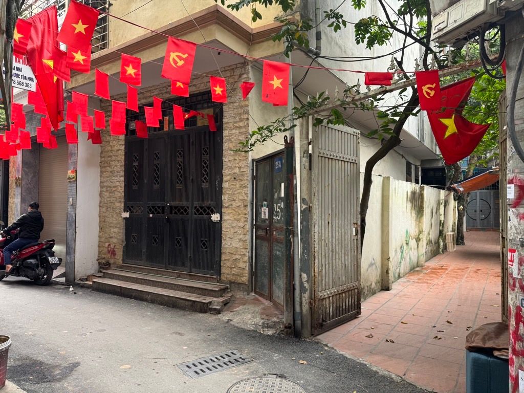 Bán nhà Khương Đình - diện tích 115m2 4 tầng - Lô góc, mặt ngõ thông kinh doanh - giá 24,5 tỷ