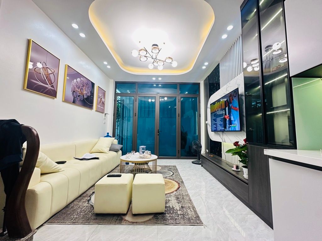 Bán nhà Kim Ngưu - diện tích 26,3m2 4 tầng - Ngõ thông - giá 6,15 tỷ