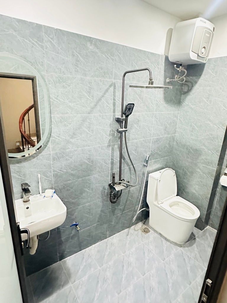 Bán nhà Kim Ngưu - diện tích 26,3m2 4 tầng - Ngõ thông - giá 6,15 tỷ