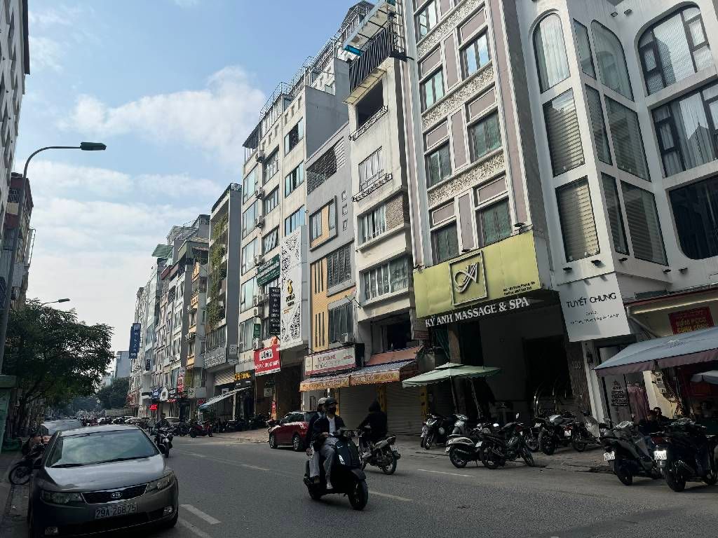 Bán nhà Khâm Thiên - diện tích 35.5m2 5 tầng - Nhà đẹp trung tâm - giá 5,3 tỷ