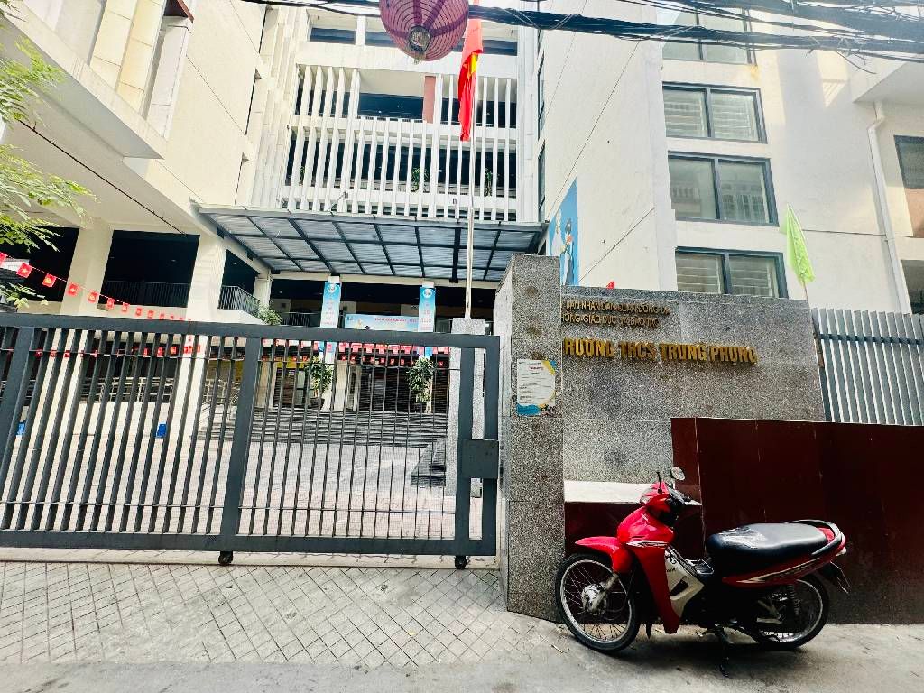 Bán nhà Khâm Thiên - diện tích 35.5m2 5 tầng - Nhà đẹp trung tâm - giá 5,3 tỷ