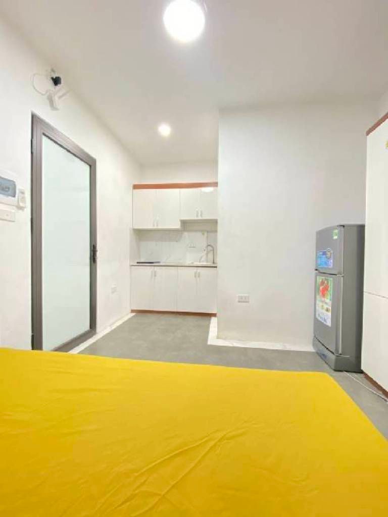 Bán nhà Lĩnh Nam - diện tích 101m2 6 tầng - Lô góc - giá 17,5 tỷ