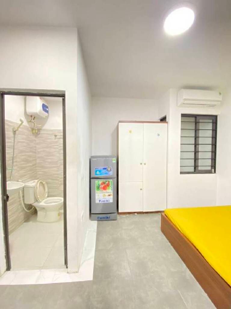 Bán nhà Lĩnh Nam - diện tích 101m2 6 tầng - Lô góc - giá 17,5 tỷ