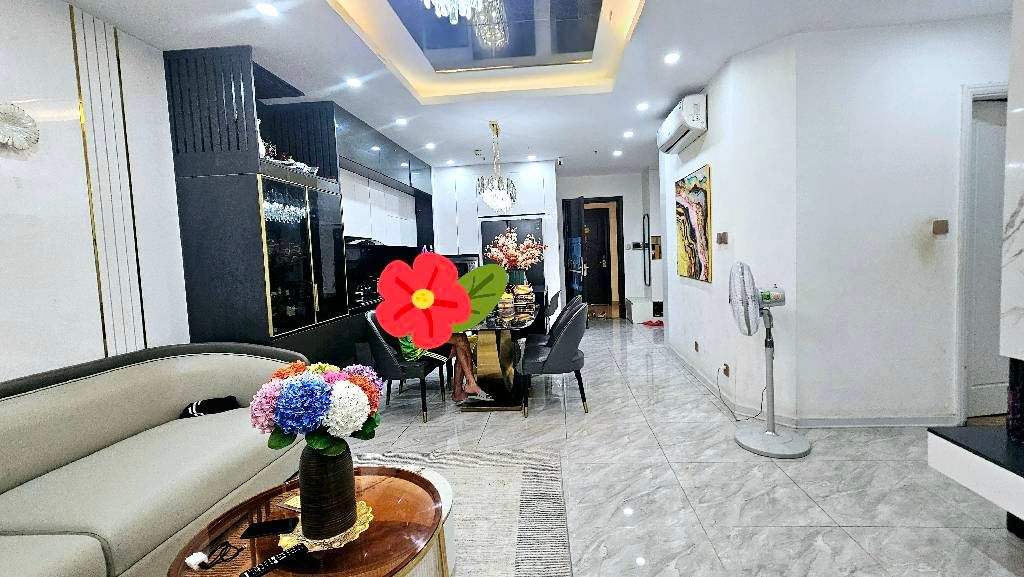 Bán nhà Vinhomes Times City - diện tích 106m2 1 tầng - View sân thể thao - giá 14,5 tỷ