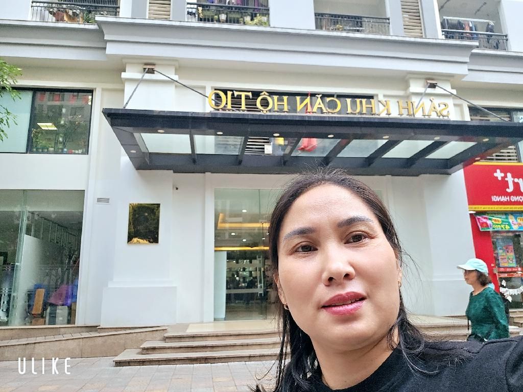 Bán nhà Vinhomes Times City - diện tích 106m2 1 tầng - View sân thể thao - giá 14,5 tỷ