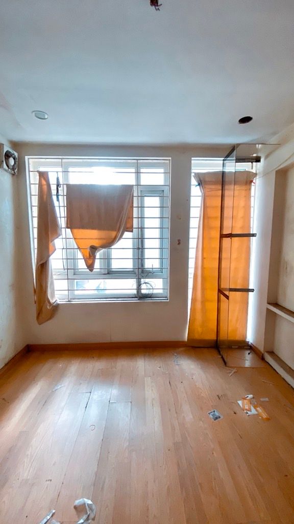 Bán nhà Tạ Quang Bửu - diện tích 31.1m2 5 tầng - Mặt ngõ thông kinh doanh ô tô đỗ cửa - giá 11 tỷ