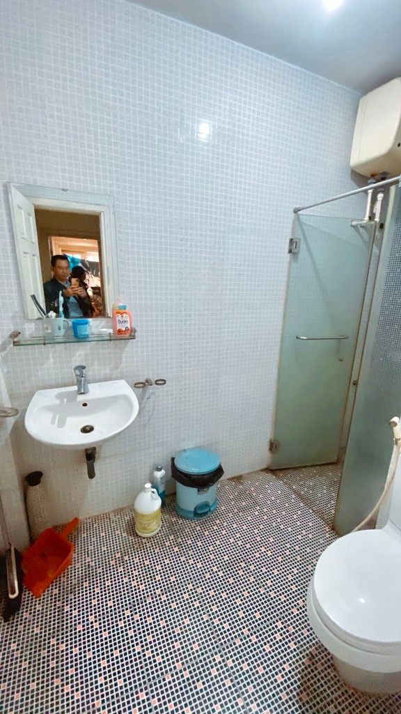 Bán nhà Tạ Quang Bửu - diện tích 31.1m2 5 tầng - Mặt ngõ thông kinh doanh ô tô đỗ cửa - giá 11 tỷ