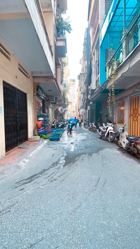 Bán nhà Tạ Quang Bửu - diện tích 31.1m2 5 tầng - Mặt ngõ thông kinh doanh ô tô đỗ cửa - giá 11 tỷ