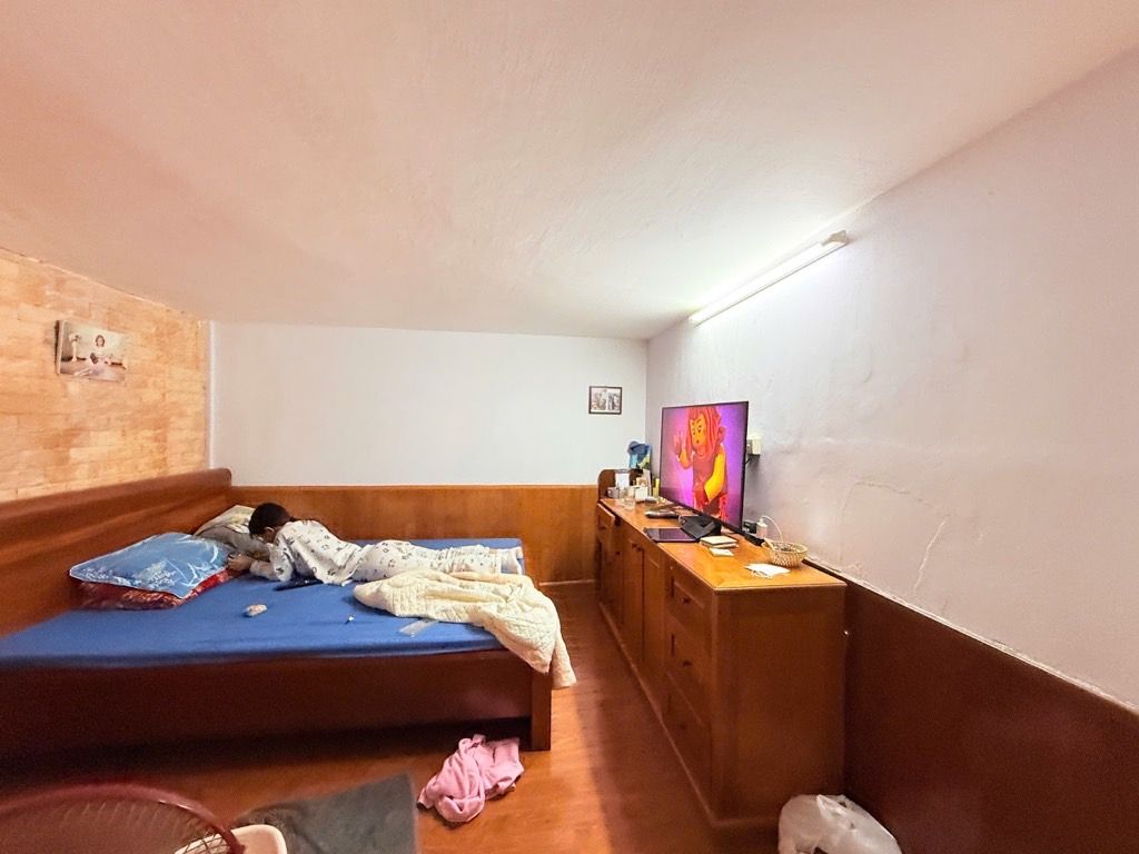 Bán nhà Hoàng Mai - diện tích 43m2 4 tầng - Ô TÔ ĐỖ CỬA - giá 13,5 tỷ