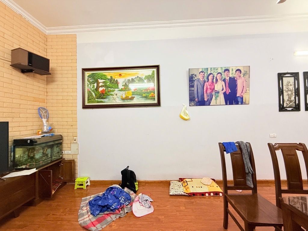 Bán nhà Hoàng Mai - diện tích 43m2 4 tầng - Ô TÔ ĐỖ CỬA - giá 13,5 tỷ