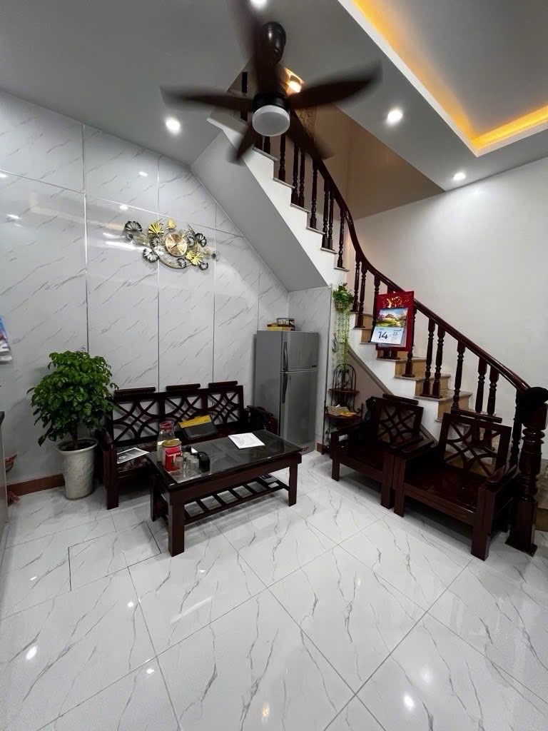 Bán nhà Minh Khai - diện tích 20.4m2 5 tầng - Nhà đẹp trung tâm Hai Bà - giá 6,6 tỷ