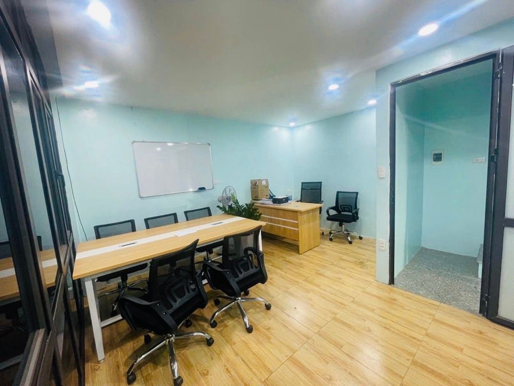 Bán nhà Lê Duẩn - diện tích 22.3m2 4 tầng - Nhà mặt phố, vỉa hè đá bóng, kinh doanh đỉnh - giá 14 tỷ