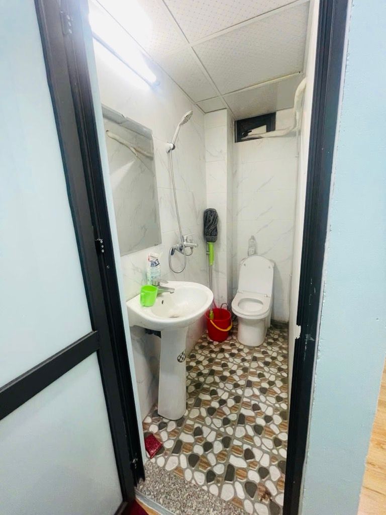 Bán nhà Lê Duẩn - diện tích 22.3m2 4 tầng - Nhà mặt phố, vỉa hè đá bóng, kinh doanh đỉnh - giá 14 tỷ