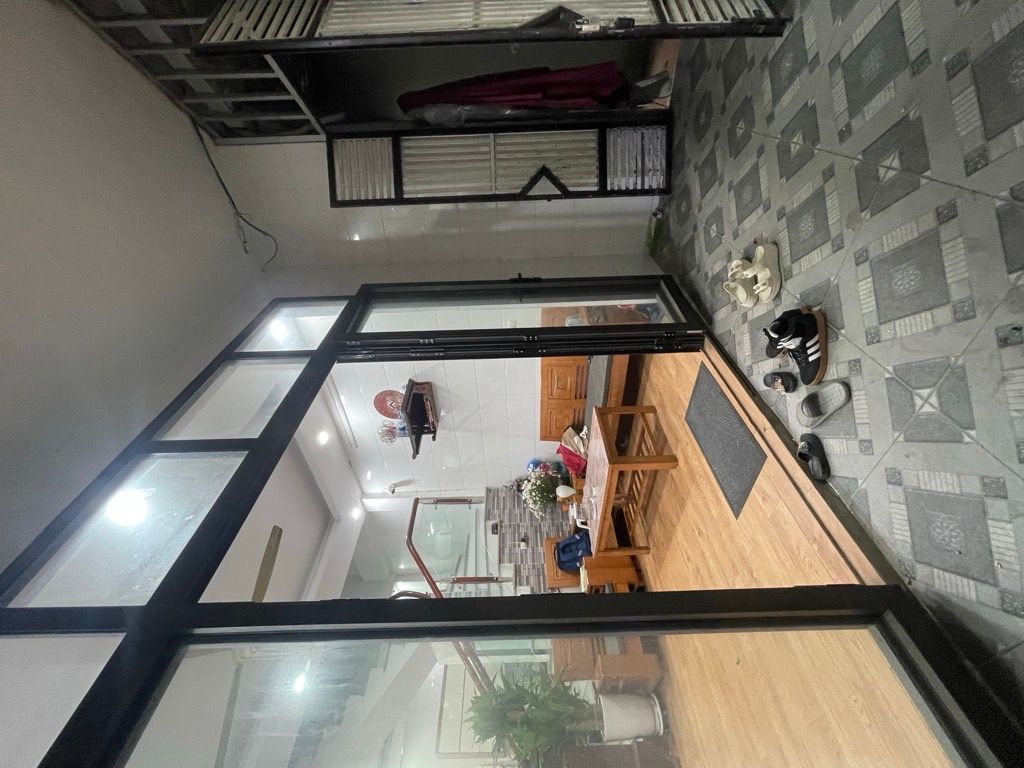 Bán nhà Định Công Hạ - diện tích 46m2 3 tầng - Nhà đẹp chắc chắn ở luôn - giá 3,8 tỷ