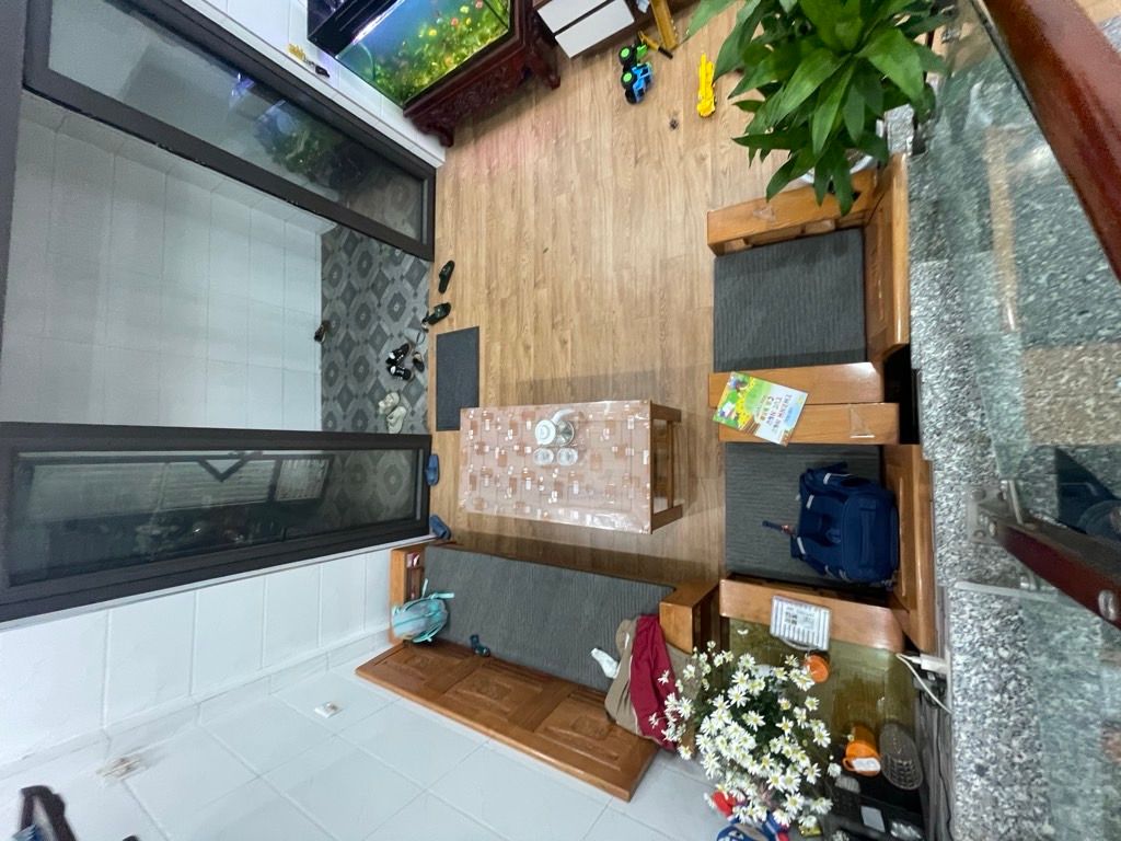 Bán nhà Định Công Hạ - diện tích 46m2 3 tầng - Nhà đẹp chắc chắn ở luôn - giá 3,8 tỷ