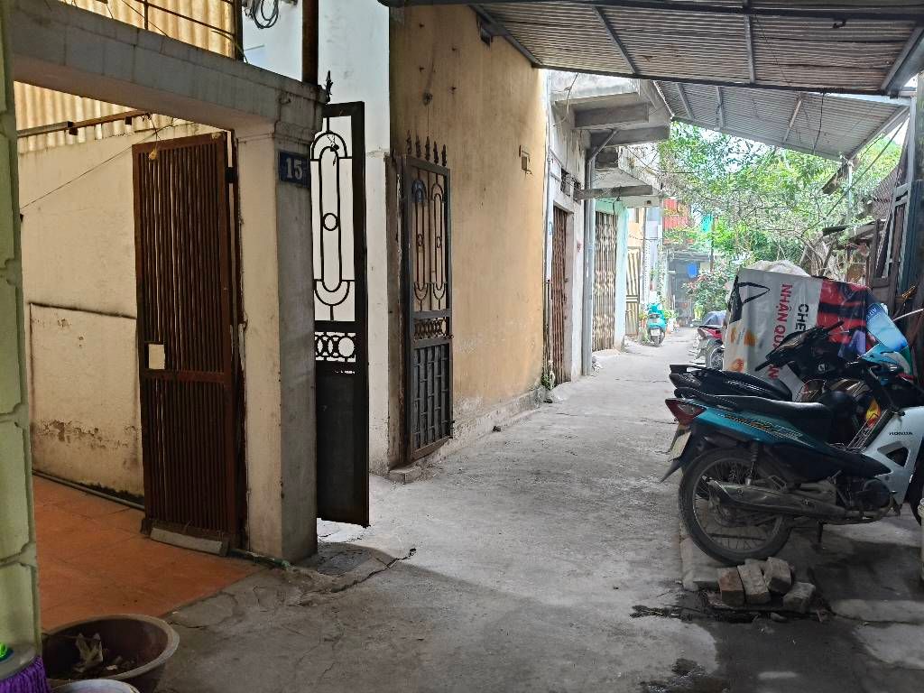 Bán nhà Nguyễn Khoái - diện tích 51m2 3 tầng - Lô góc - giá 5,5 tỷ