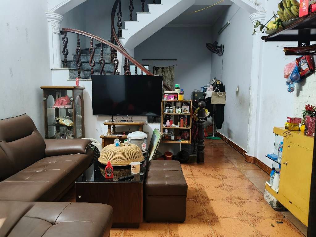 Bán nhà Nguyễn Khoái - diện tích 51m2 3 tầng - Lô góc - giá 5,5 tỷ