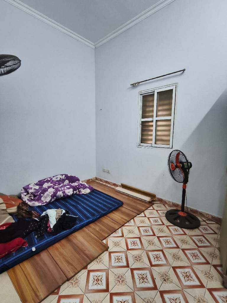 Bán nhà Nguyễn Khoái - diện tích 51m2 3 tầng - Lô góc - giá 5,5 tỷ