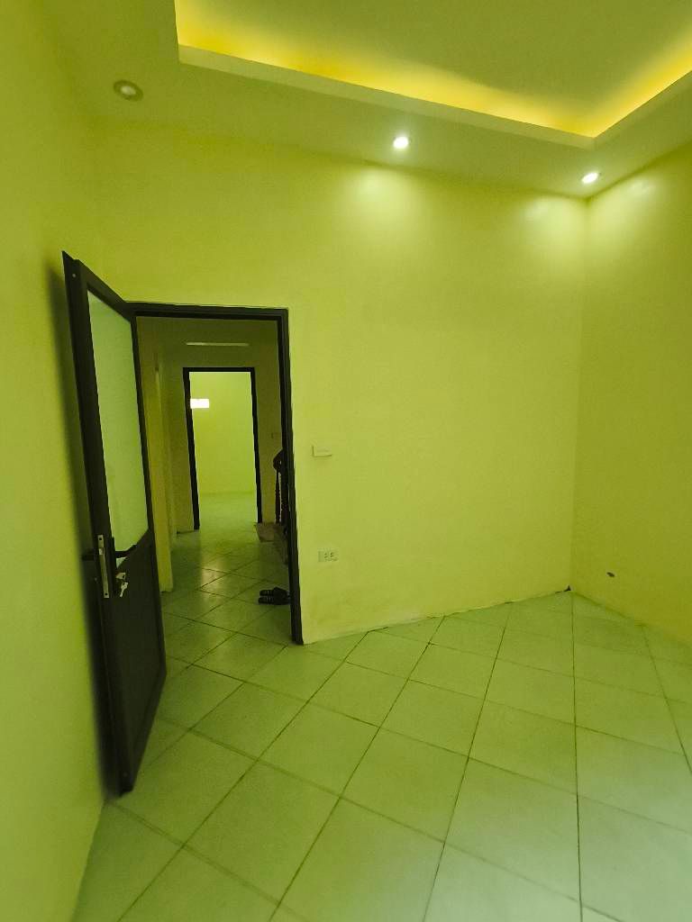 Bán nhà Vĩnh Hưng - diện tích 30m2 4 tầng - Ô tô quay đầu - giá 6,8 tỷ