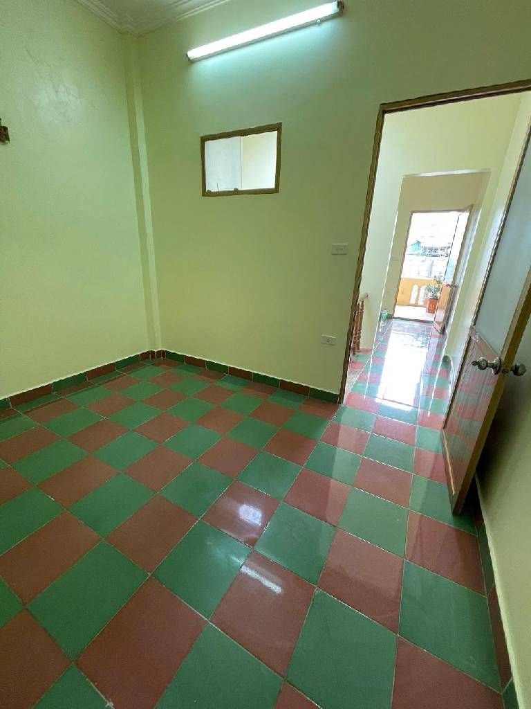 Bán nhà Vĩnh Hưng - diện tích 30m2 4 tầng - Ô tô quay đầu - giá 6,8 tỷ