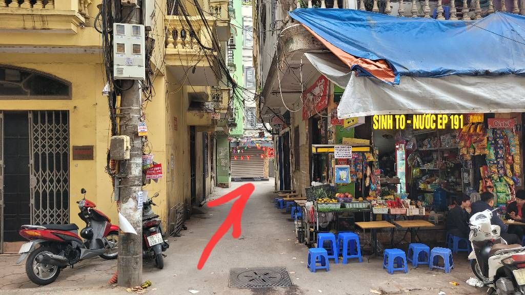 Bán nhà Minh Khai - diện tích 109.8m2 5 tầng - ô tô vào tận nhà - giá 18,9 tỷ