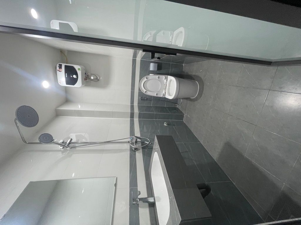 Bán nhà Tựu Liệt - diện tích 58m2 5 tầng - Mặt ngõ thông, ô tô tránh - giá 9,8 tỷ