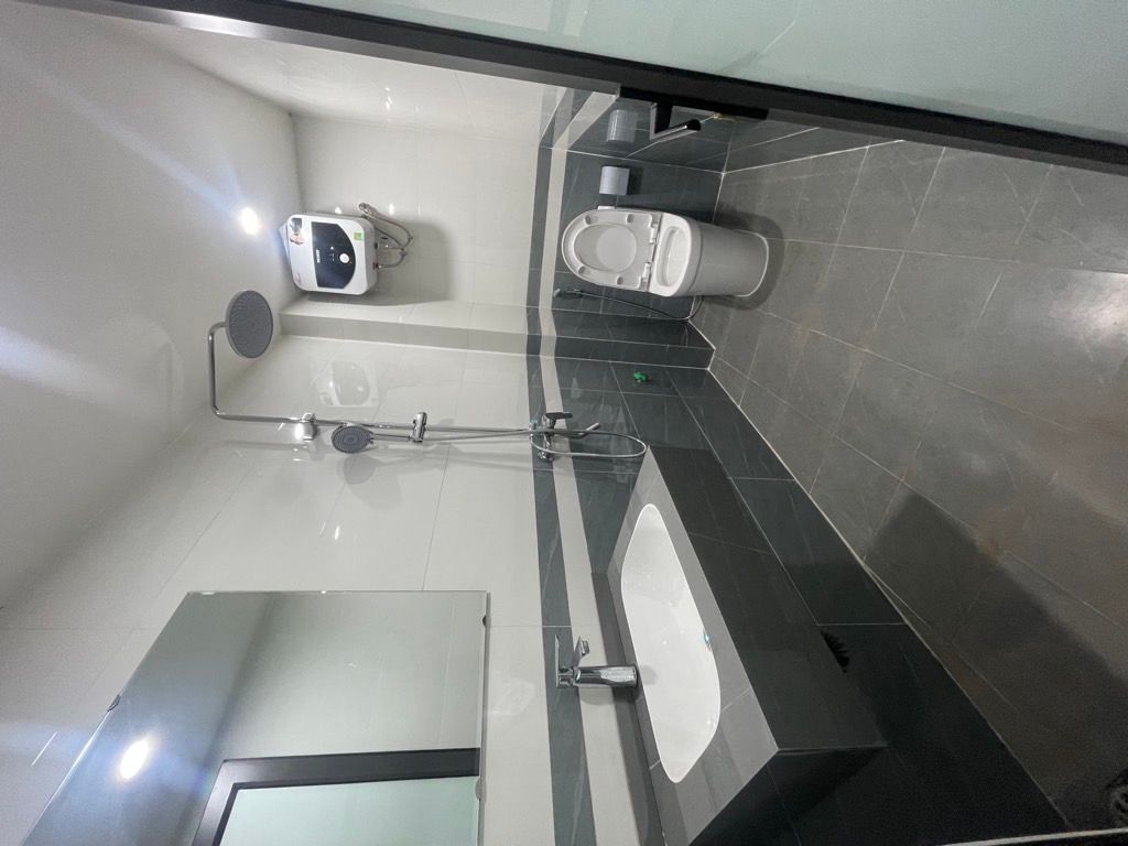 Bán nhà Tựu Liệt - diện tích 58m2 5 tầng - Mặt ngõ thông, ô tô tránh - giá 9,8 tỷ