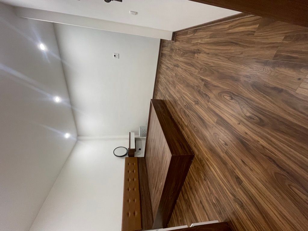 Bán nhà Tựu Liệt - diện tích 58m2 5 tầng - Mặt ngõ thông, ô tô tránh - giá 9,8 tỷ