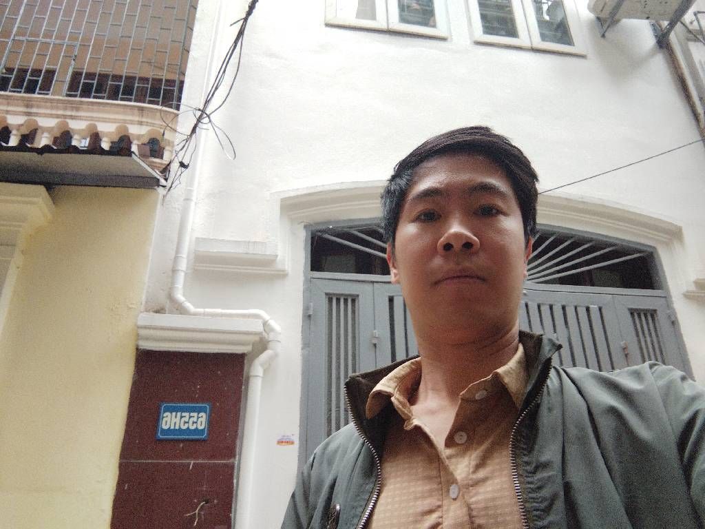 Bán nhà Tân Mai - diện tích 71m2 6 tầng - Ô Tô Đỗ Cửa - giá 20,9 tỷ