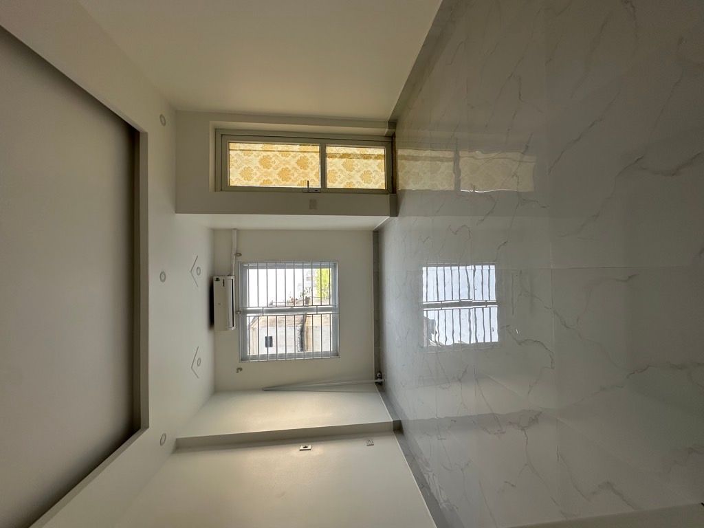 Bán nhà Đại Đồng - diện tích 30m2 5 tầng - Ô tô vỉa hè cách nhà 20m - giá 7,3 tỷ