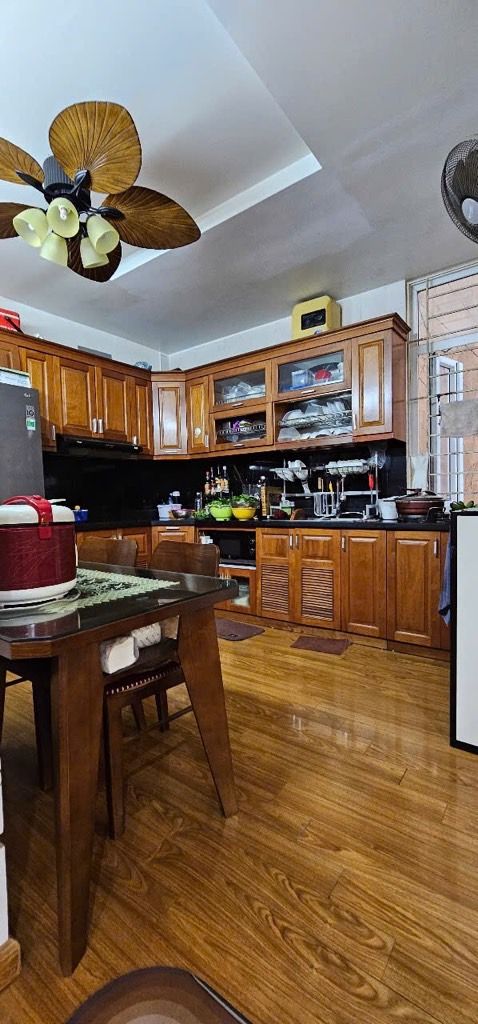 Bán nhà Lạc Trung - diện tích 46.2m2 5 tầng - Ô TÔ NGỦ TRONG NHÀ - giá 19,5 tỷ