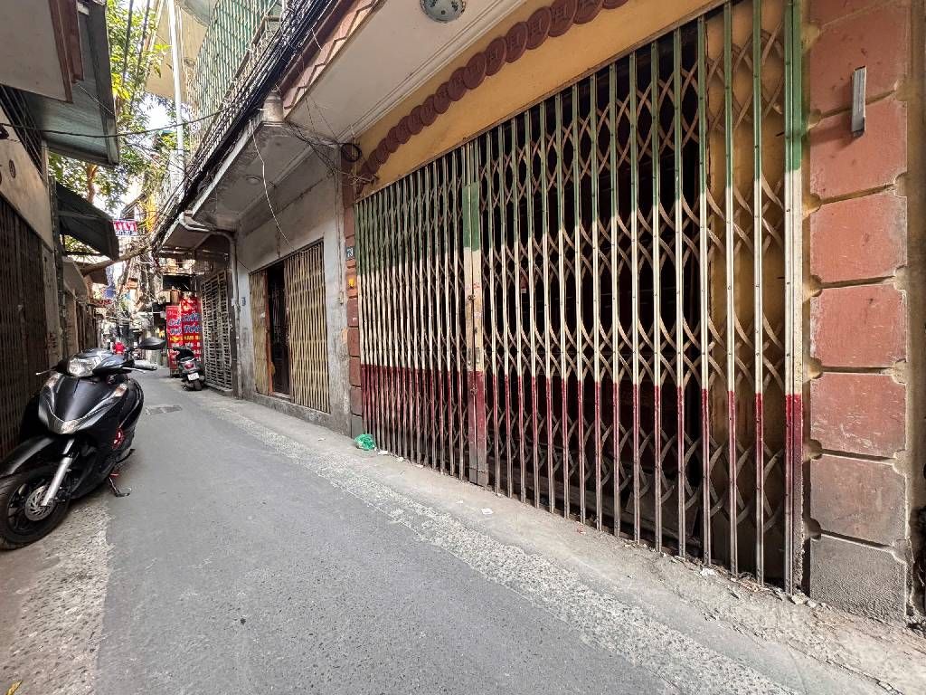 Bán nhà Minh Khai - diện tích 33m2 5 tầng - Mặt ngõ thông, kinh doanh - giá 8,8 tỷ