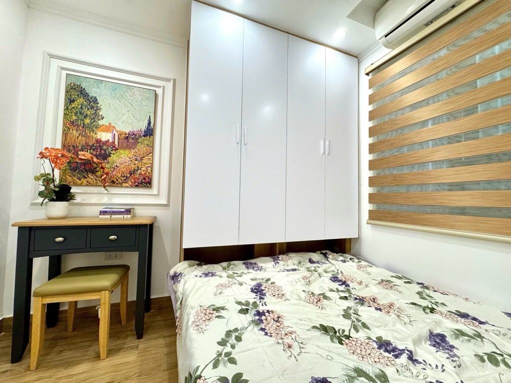 Bán nhà Giảng Võ - diện tích 14m2 5 tầng - Nhà vị trí đẹp 5M ra mặt phố Giảng Võ - giá 5,6 tỷ