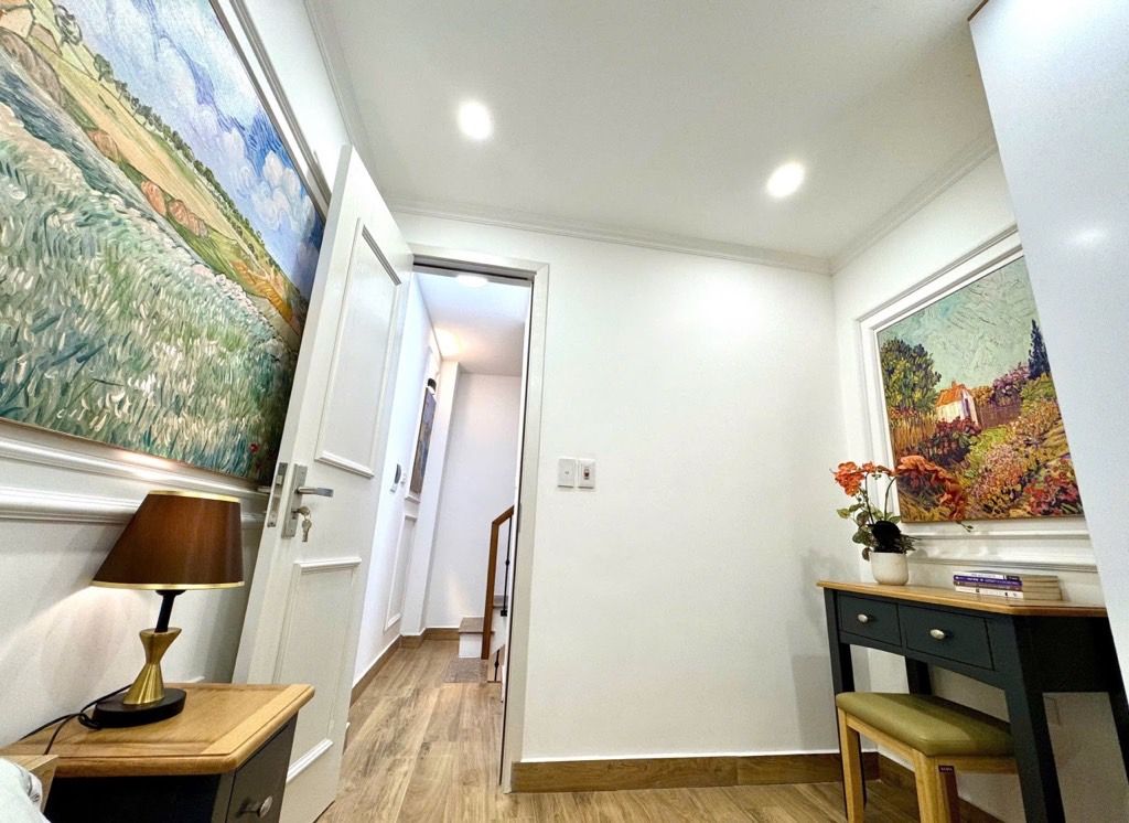 Bán nhà Giảng Võ - diện tích 14m2 5 tầng - Nhà vị trí đẹp 5M ra mặt phố Giảng Võ - giá 5,6 tỷ