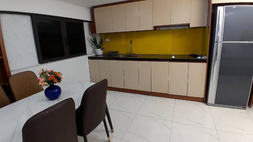 Bán nhà Tôn Đức Thắng - diện tích 65m2 1 tầng - ô tô đỗ cửa - giá 5,75 tỷ