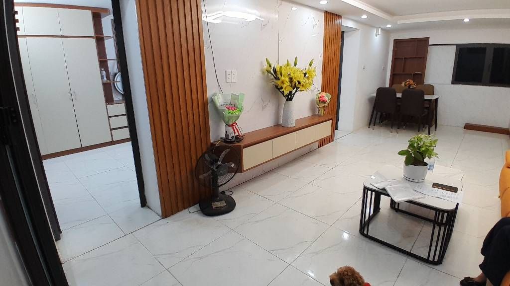 Bán nhà Tôn Đức Thắng - diện tích 65m2 1 tầng - ô tô đỗ cửa - giá 5,75 tỷ