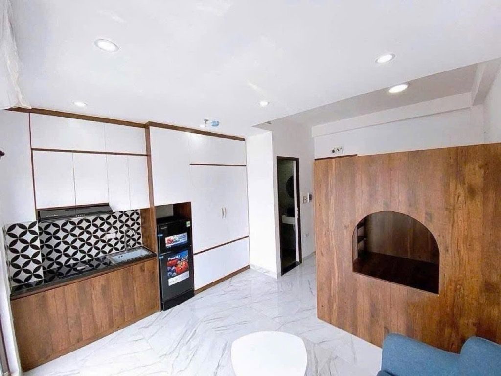 Bán nhà Khâm Thiên - diện tích 76m2 7 tầng - Lô góc, thang máy - giá 24,2 tỷ