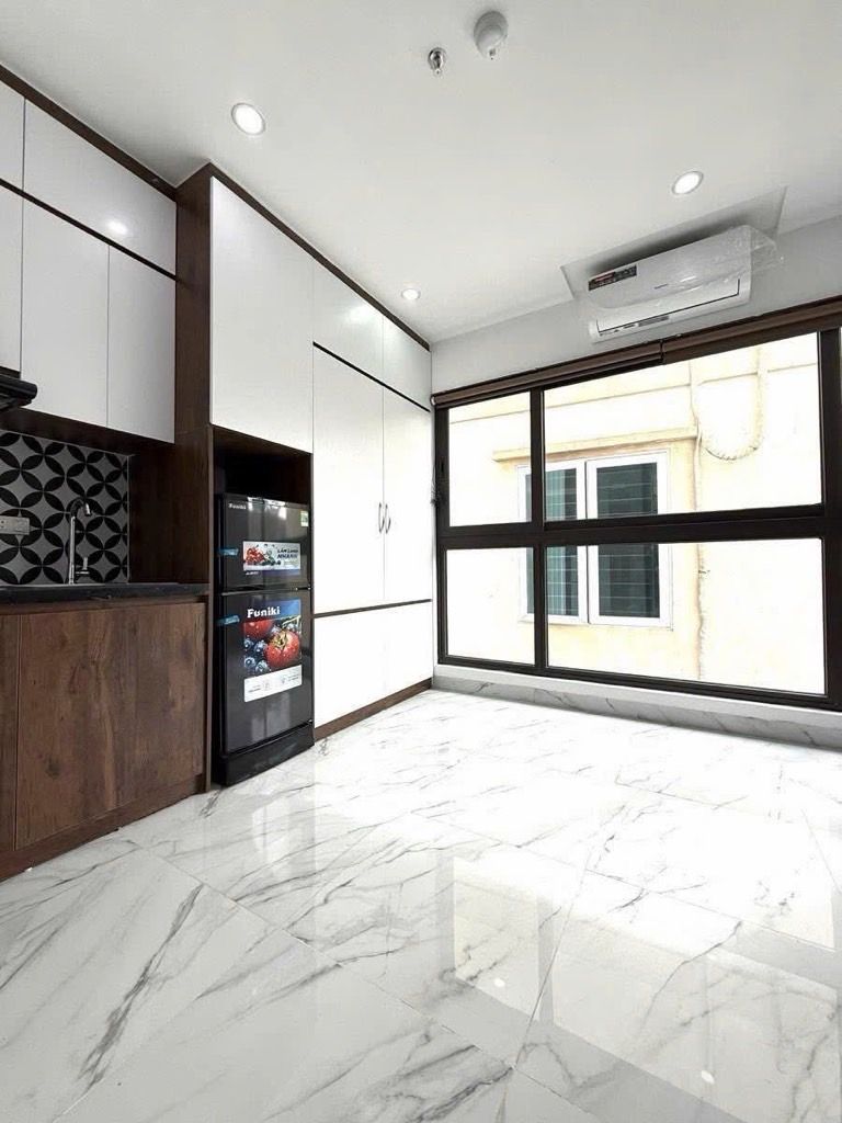 Bán nhà Khâm Thiên - diện tích 76m2 7 tầng - Lô góc, thang máy - giá 24,2 tỷ