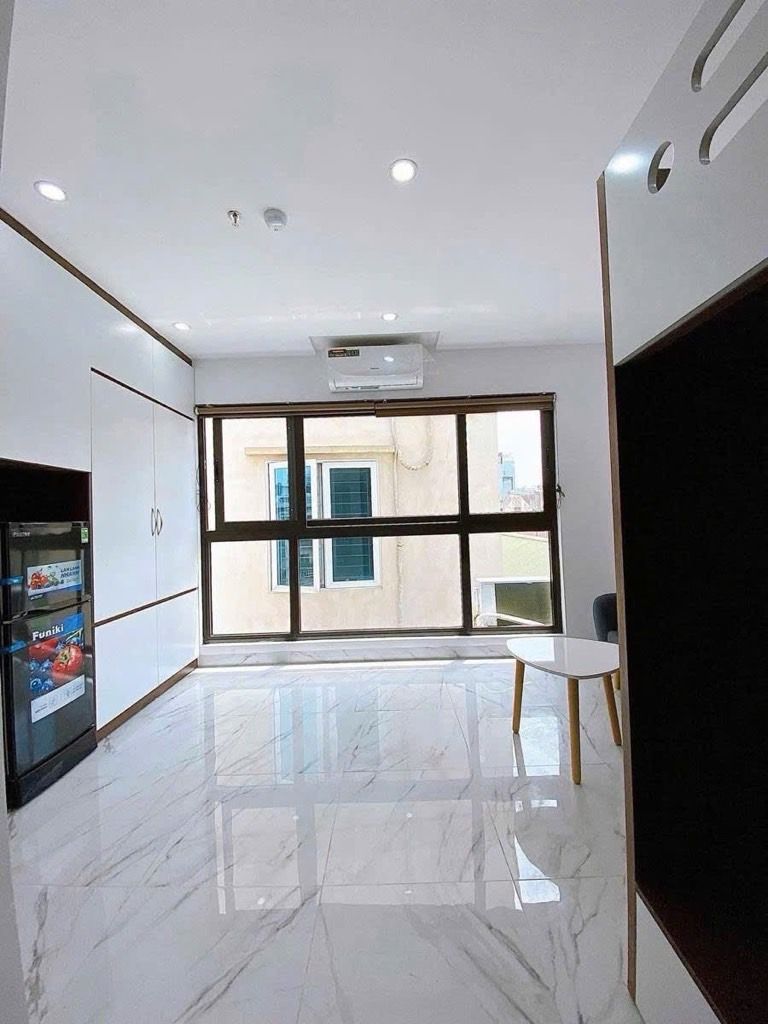 Bán nhà Khâm Thiên - diện tích 76m2 7 tầng - Lô góc, thang máy - giá 24,2 tỷ