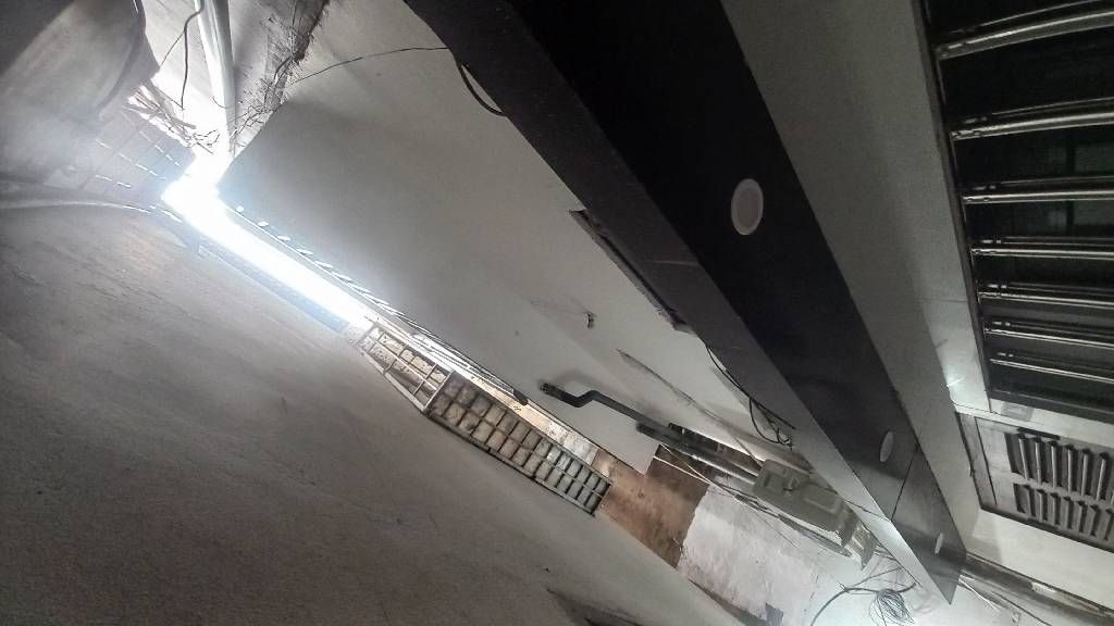 Bán nhà Tôn Đức Thắng - diện tích 21,8m2 5 tầng - Nhà khung cột chắc chắn - giá 6,3 tỷ