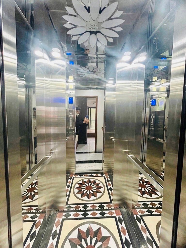 Bán nhà Minh Khai - diện tích 73m2 5 tầng - NGÕ THÔNG KINH DOANH ONLINE - giá 14,5 tỷ