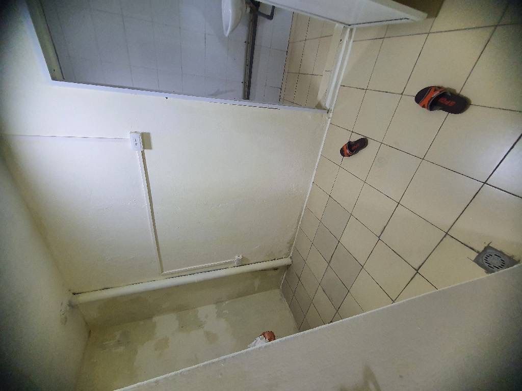 Bán nhà Chùa Liên Phái - diện tích 45m2 3 tầng - Nhà cũ, gần trường ĐH - giá 7,6 tỷ