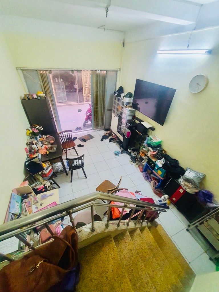 Bán nhà Thổ Quan - diện tích 29m2 3 tầng - NGÕ THÔNG, Ô TÔ - giá 11,5 tỷ