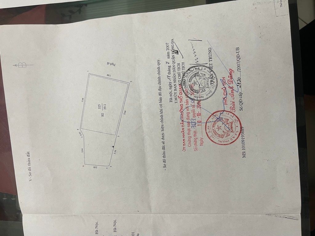 Bán nhà Thổ Quan - diện tích 29m2 3 tầng - NGÕ THÔNG, Ô TÔ - giá 11,5 tỷ